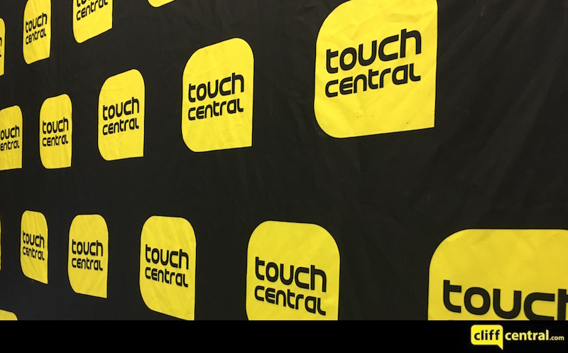16091TOUCHCENTRAL_0478