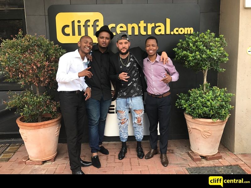 170302cliffcentral_unplugged1