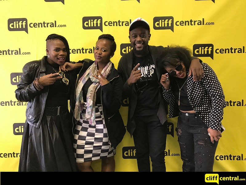 170428cliffcentral_noborders1