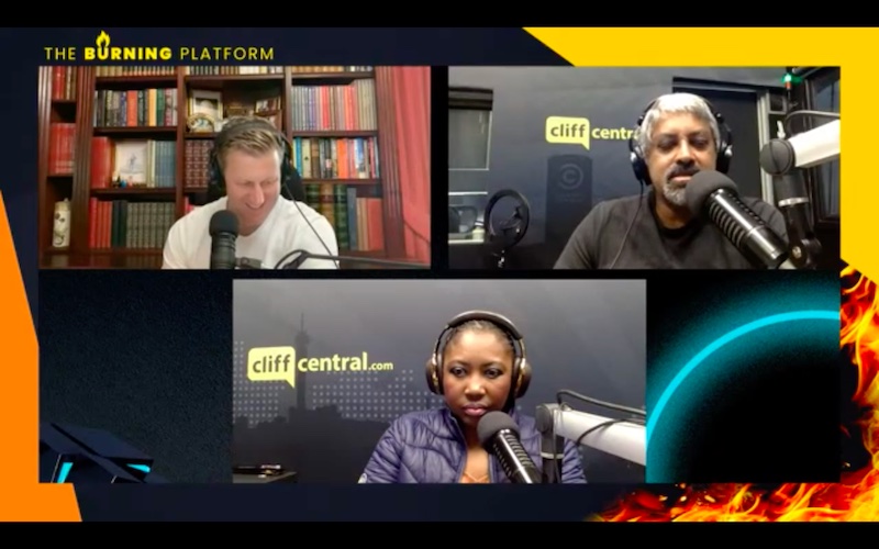 Kanthan Pillay joins the team to discuss both local and international political issues including the consequences of breaking a coalition, defining a good system of governance, and the downstream effects of current US politics. The Republican divide is brought to the forefront of the conversation, before diving deeper into the Ukraine/Russia saga.